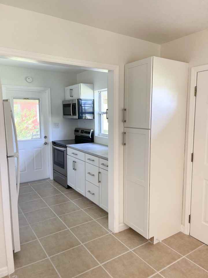 5940 Dogwood Dr #NA - Photo 4 of 10