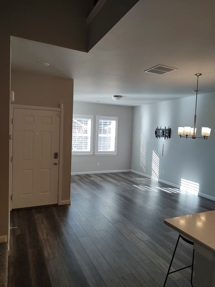 16420 Hay Barn Hts - Photo 3 of 17