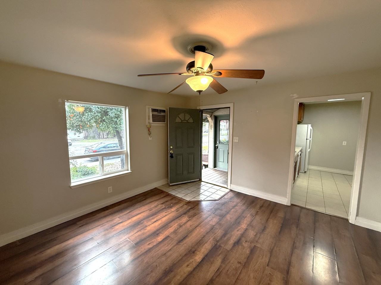 390 Ash St #2 - Photo 3 of 9