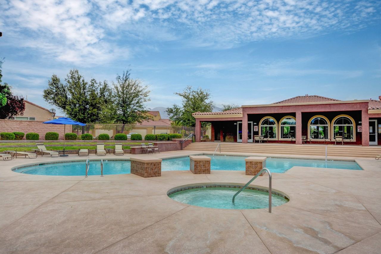 7405 Port Charlotte Ave #1 - Photo 2 of 28