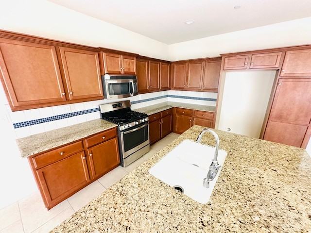 3862 Buckingham Ave #1 - Photo 4 of 13