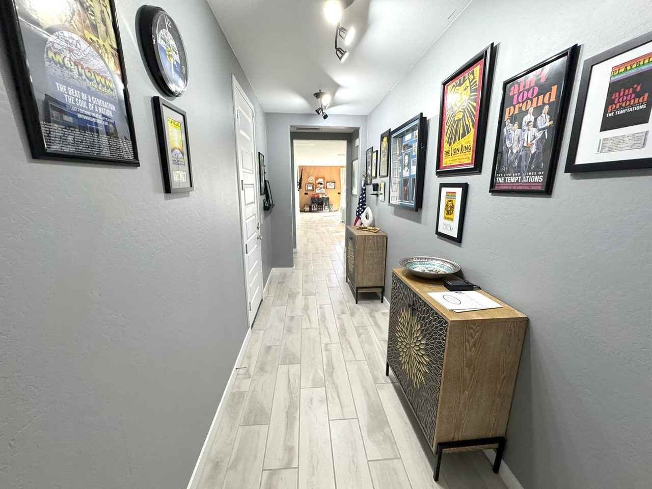 4319 N 93rd Ln - Photo 2 of 41