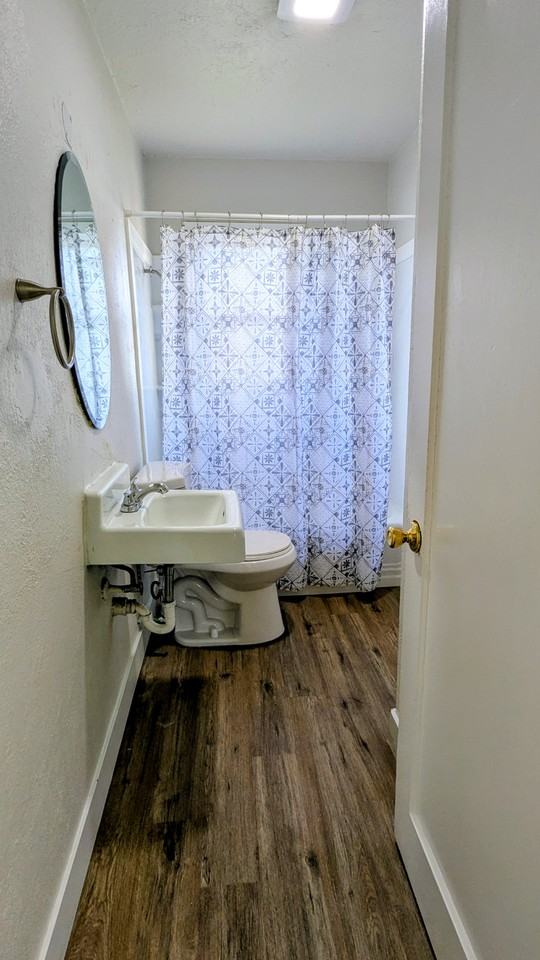 426 S Navajo St #NA - Photo 6 of 11