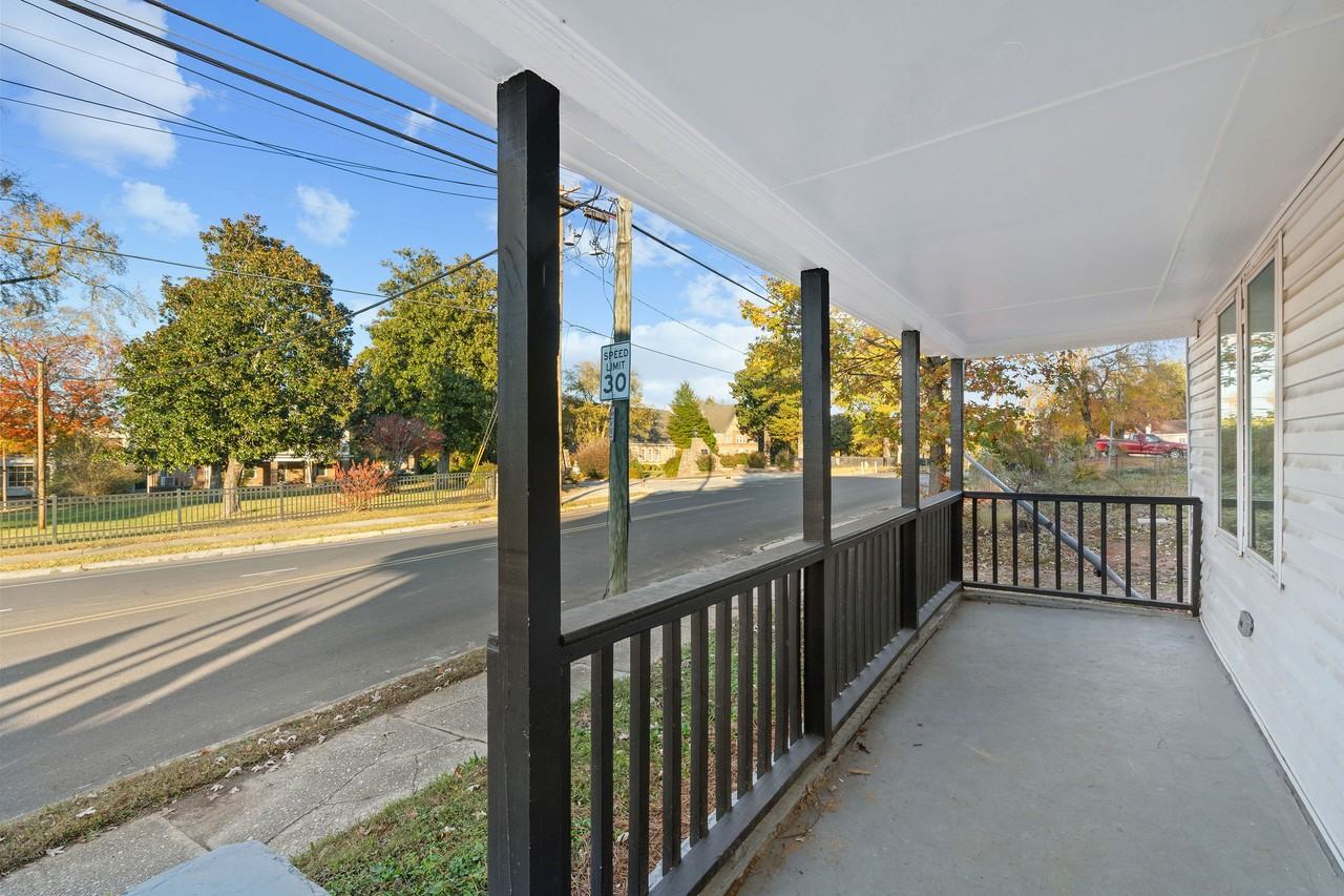 1310 Oakwood Ave #NA - Photo 4 of 13