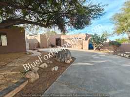 featured image of 1601 W Chimayo Pl