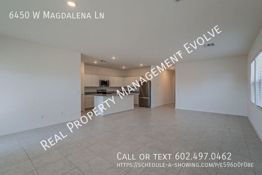 6450 W Magdalena Ln - Photo 4 of 33