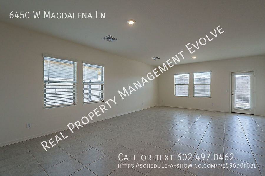 6450 W Magdalena Ln - Photo 7 of 33