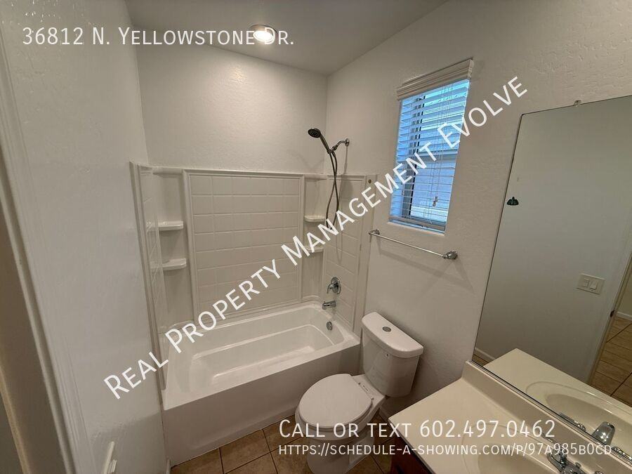 36812 N Yellowstone Dr - Photo 6 of 30