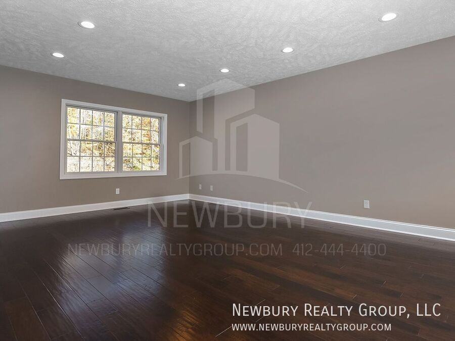 155 Banksville Pl - Photo 3 of 21