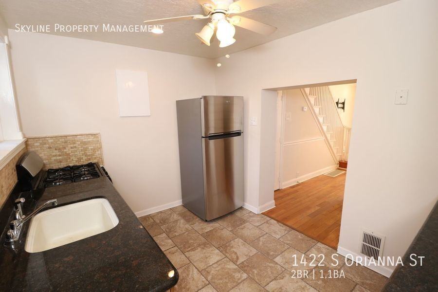 1422 S Orianna St - Photo 6 of 16