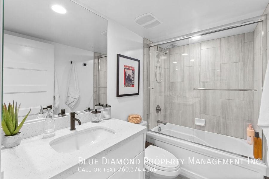 3301 Lincoln St - Photo 6 of 31