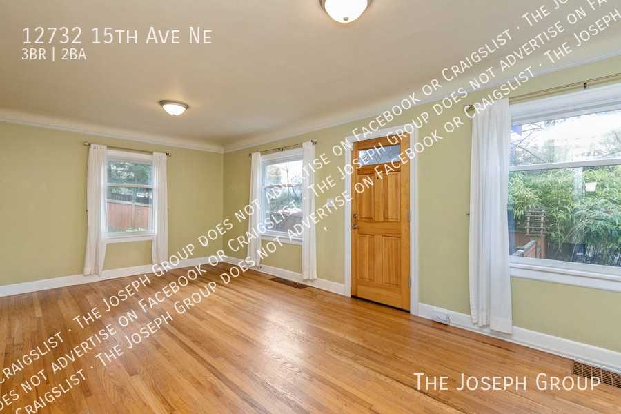 12732 15th Ave Ne - Photo 2 of 40