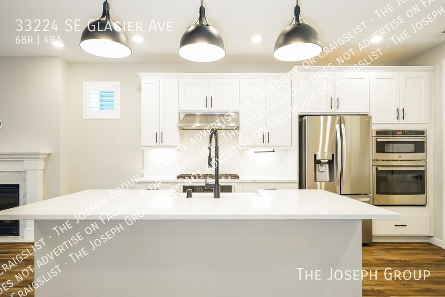 33224 Glacier Ave Se - Photo 7 of 28