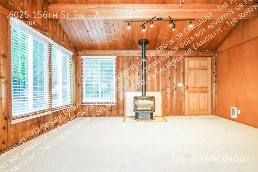 6025 156th St Sw #A - Photo 3 of 20