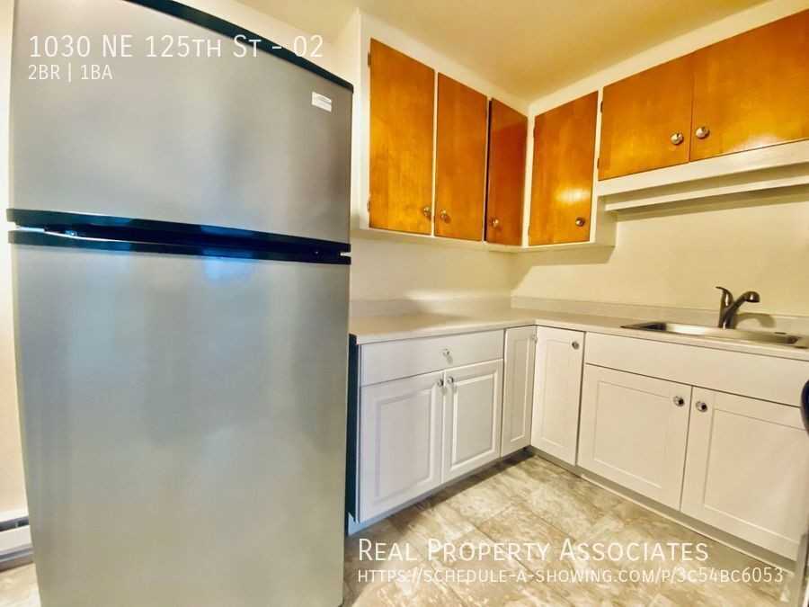 1030 Ne 125th St #02 - Photo 6 of 19