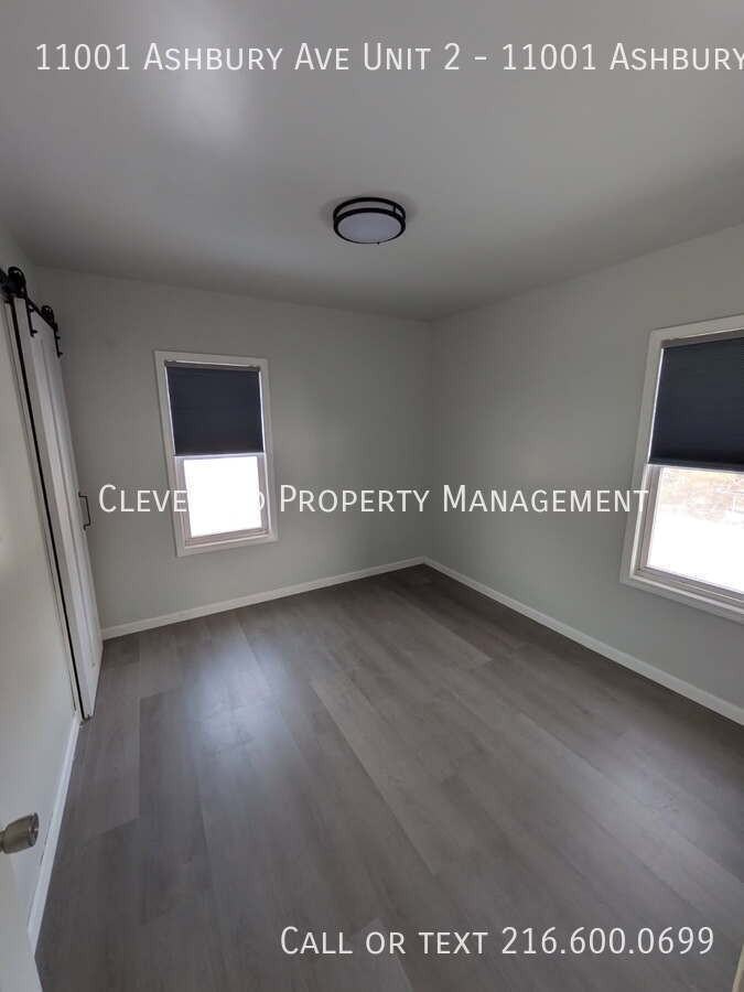 11001 Ashbury Ave Unit 2 - Photo 6 of 9