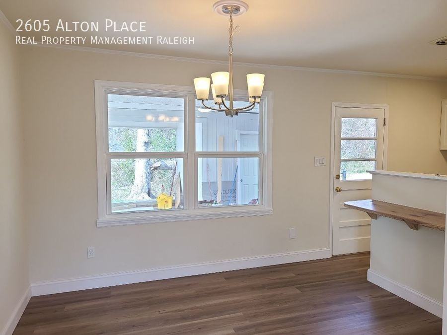 2605 Alton Pl - Photo 5 of 13