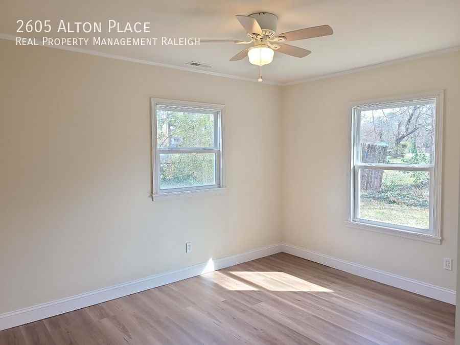 2605 Alton Pl - Photo 6 of 13