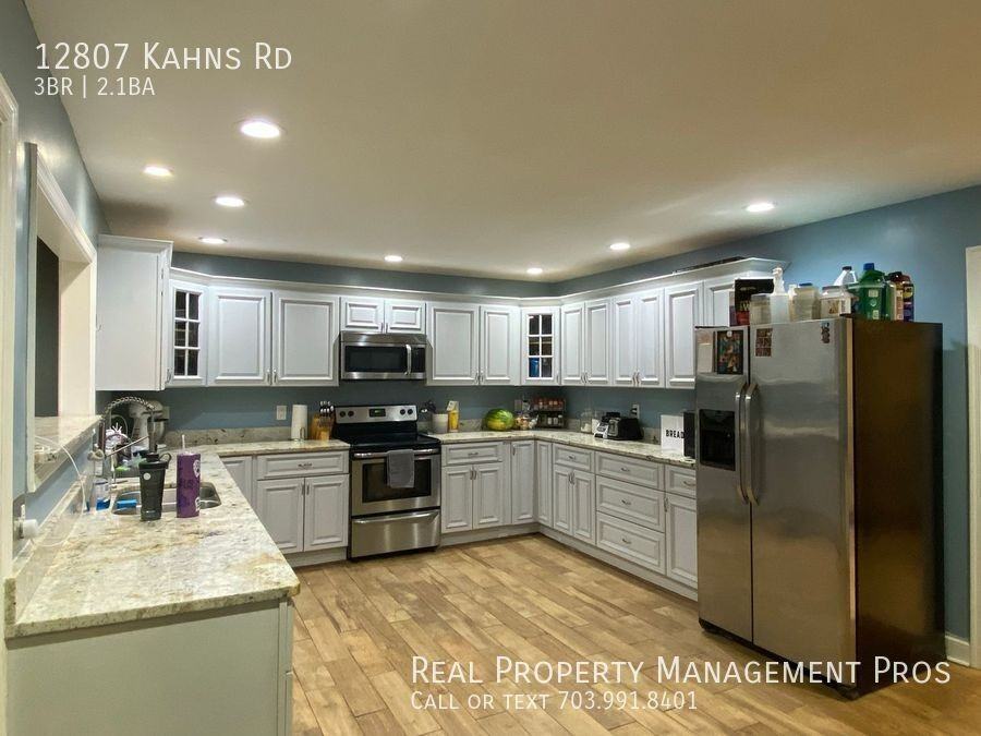 12807 Kahns Rd - Photo 6 of 24