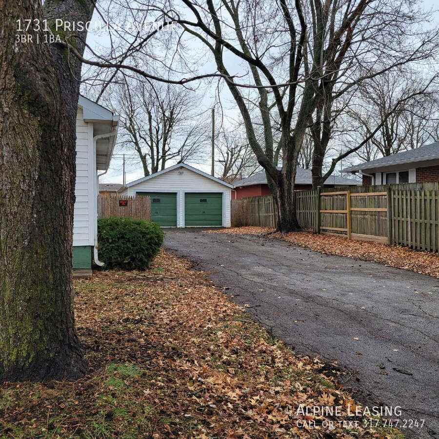 1731 N Priscilla Ave - Photo 2 of 7