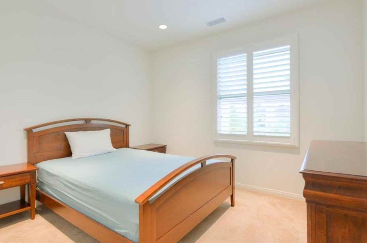 54 Kempton - Photo 7 of 15