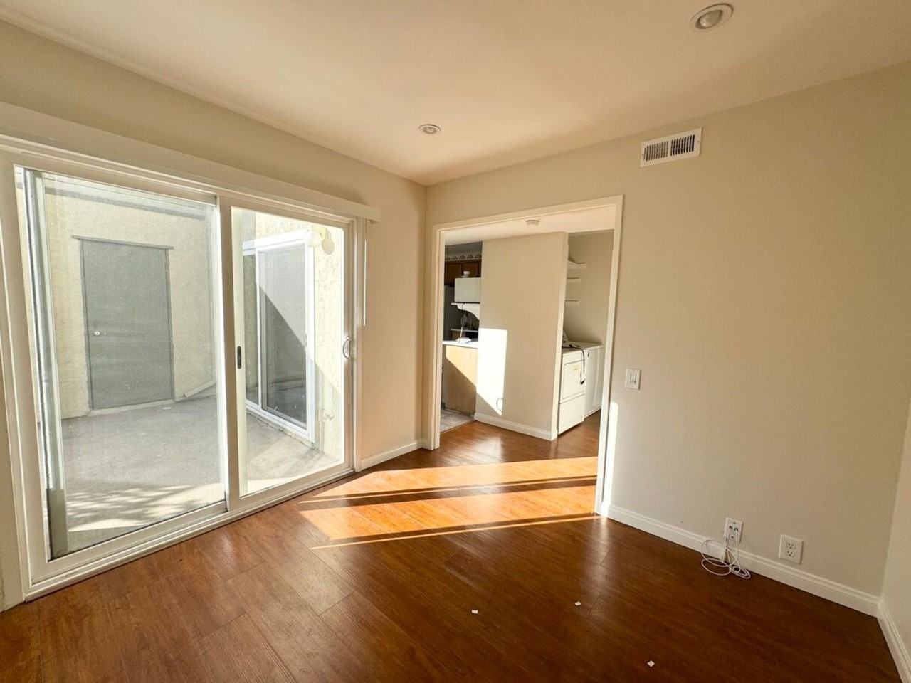 10885 Caravelle Pl - Photo 7 of 27