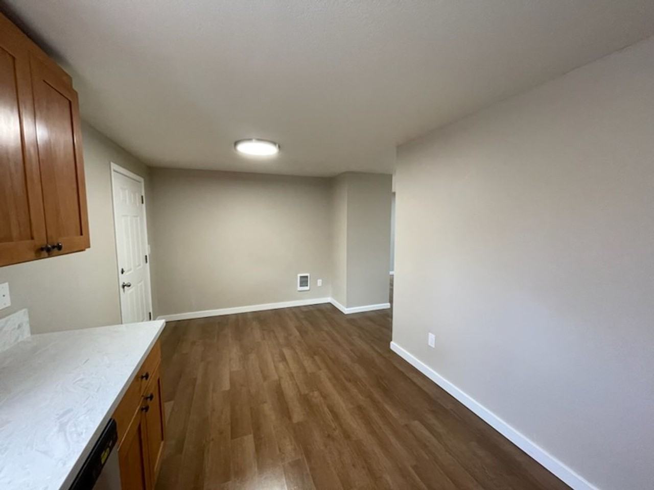 934 Ne 21st Ave - Photo 7 of 20