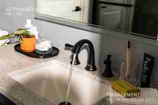 40 Parkwood Ave #303 - Photo 1 of 1