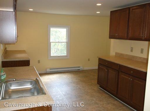 25 Nooks Hill Rd - Photo 3 of 14