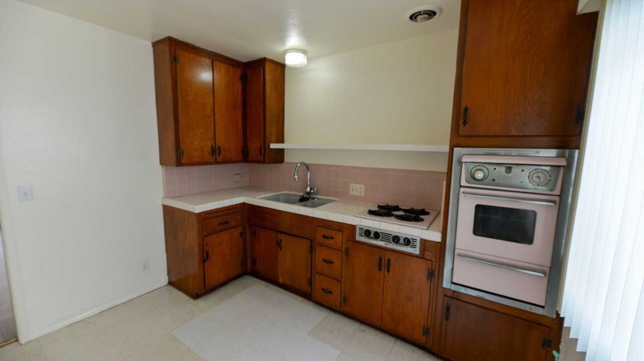 142 Avenida Miramar - Photo 5 of 20