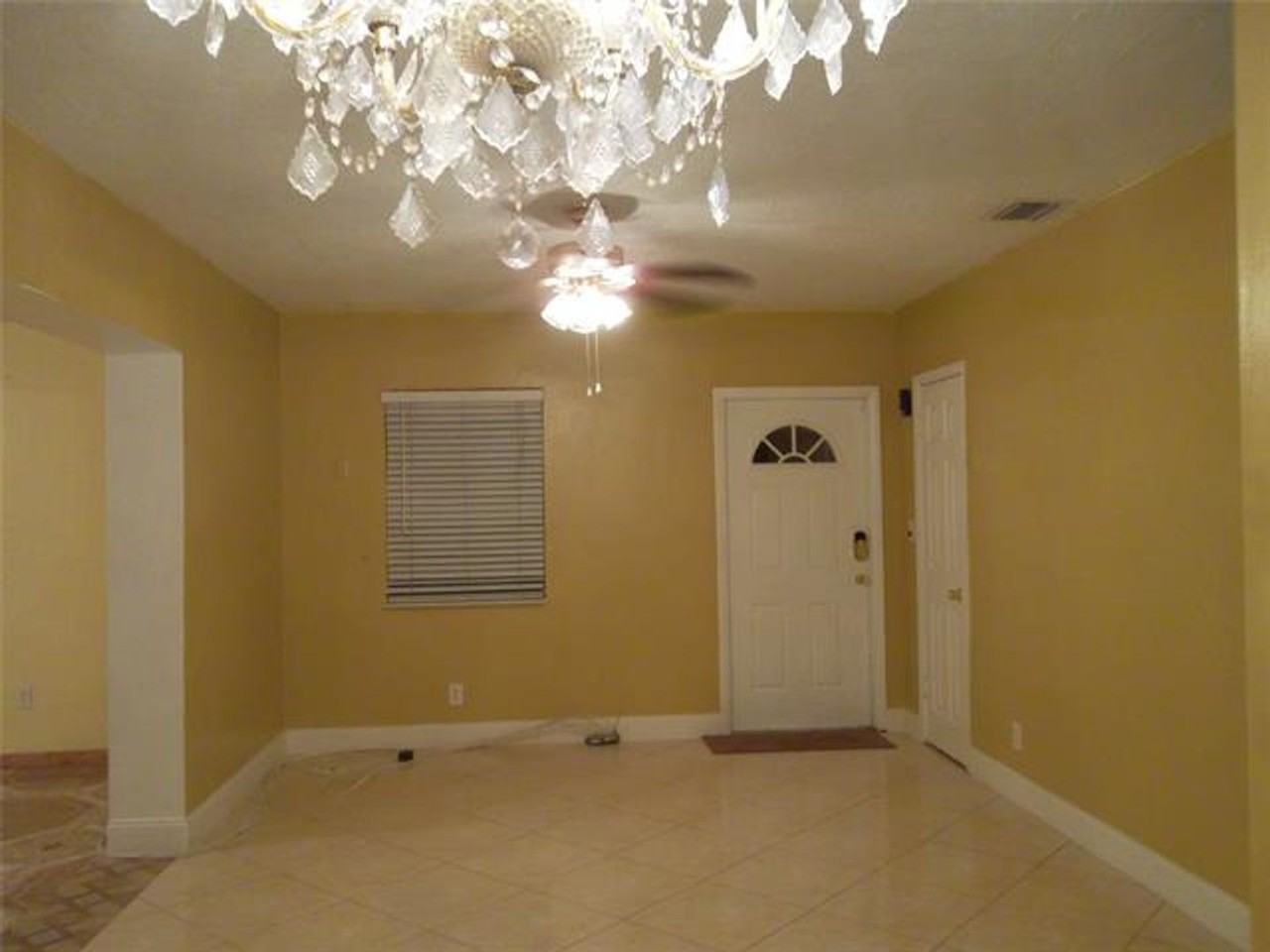 930 Ne 160th St #0 - Photo 2 of 9