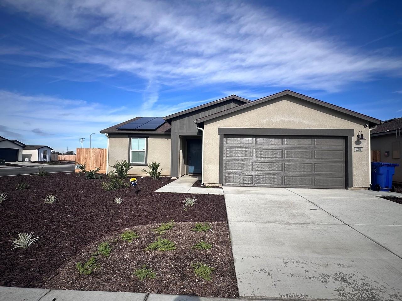 2268 Samuel St - Photo 3 of 20