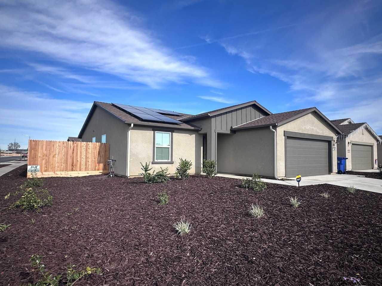 2268 Samuel St - Photo 4 of 20