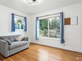 featured image of 710 Prospect Ave N #NA