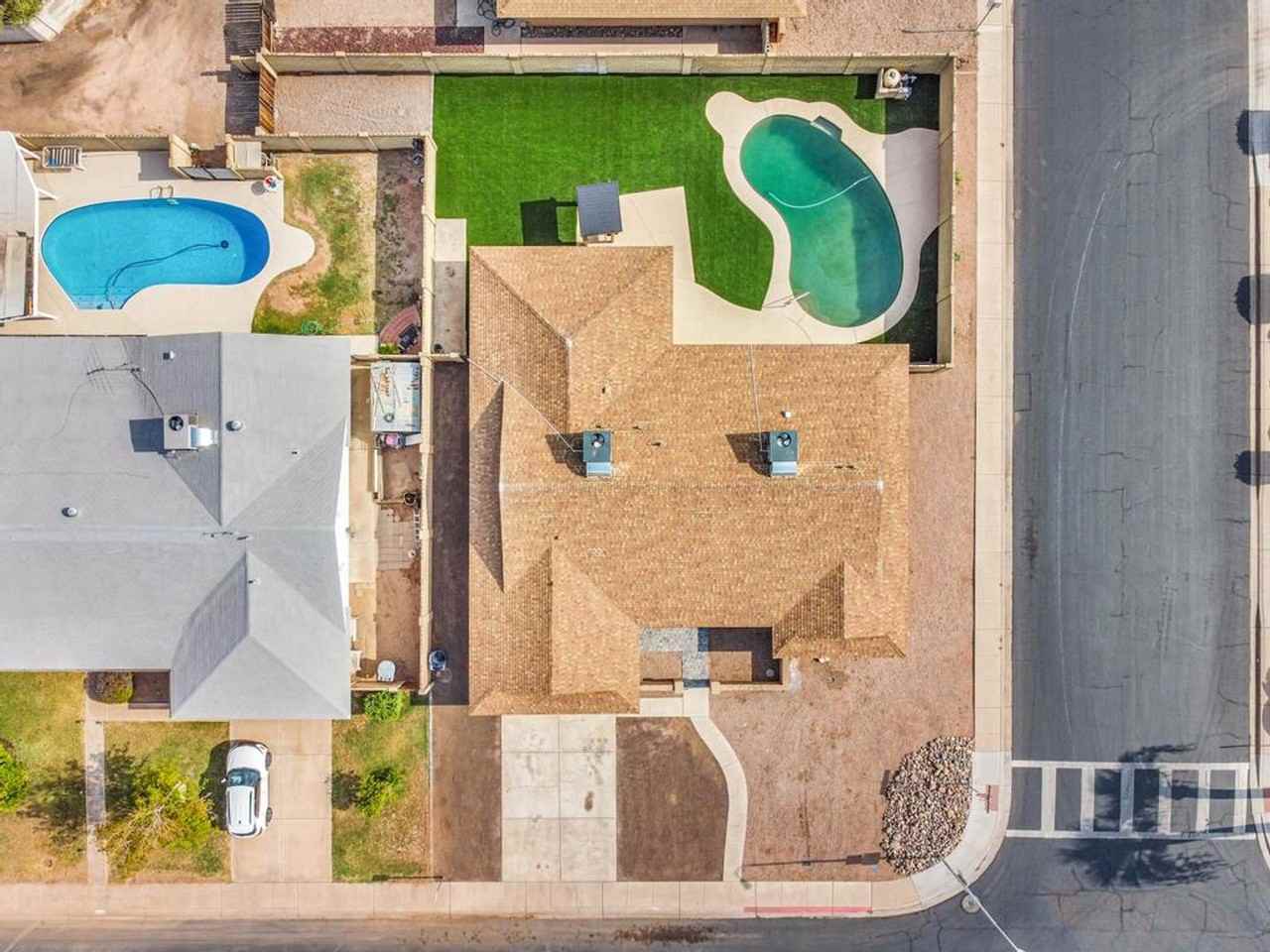 1984 E Hermosa Dr - Photo 5 of 47