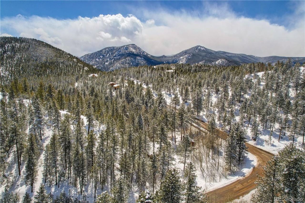 11710 Spruce Canyon Cir - Photo 3 of 24