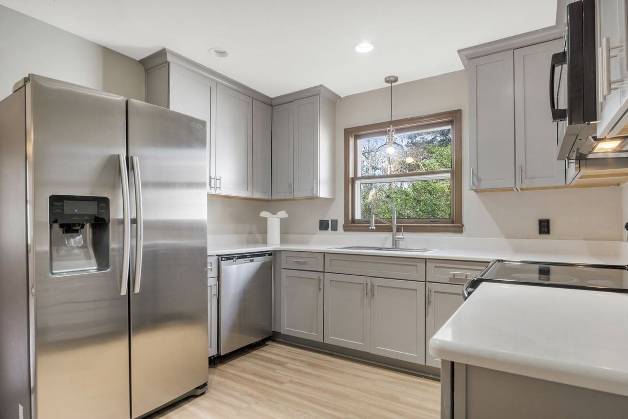 125 Indian Cir - Photo 6 of 29