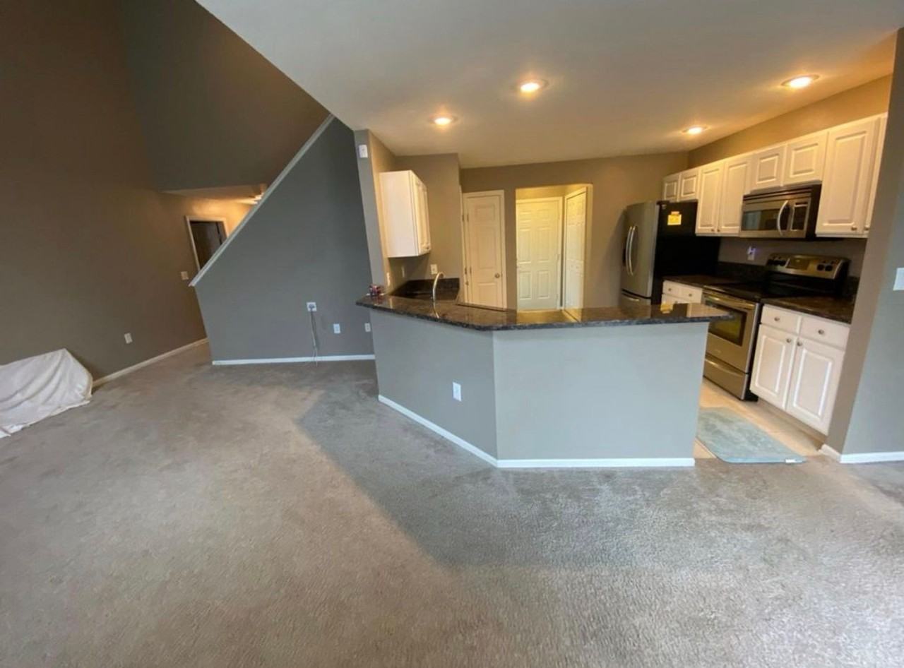 4945 Ivyvine Blvd - Photo 3 of 23