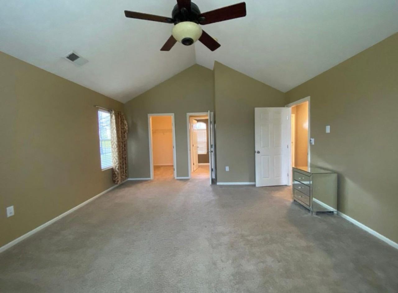 4945 Ivyvine Blvd - Photo 5 of 23