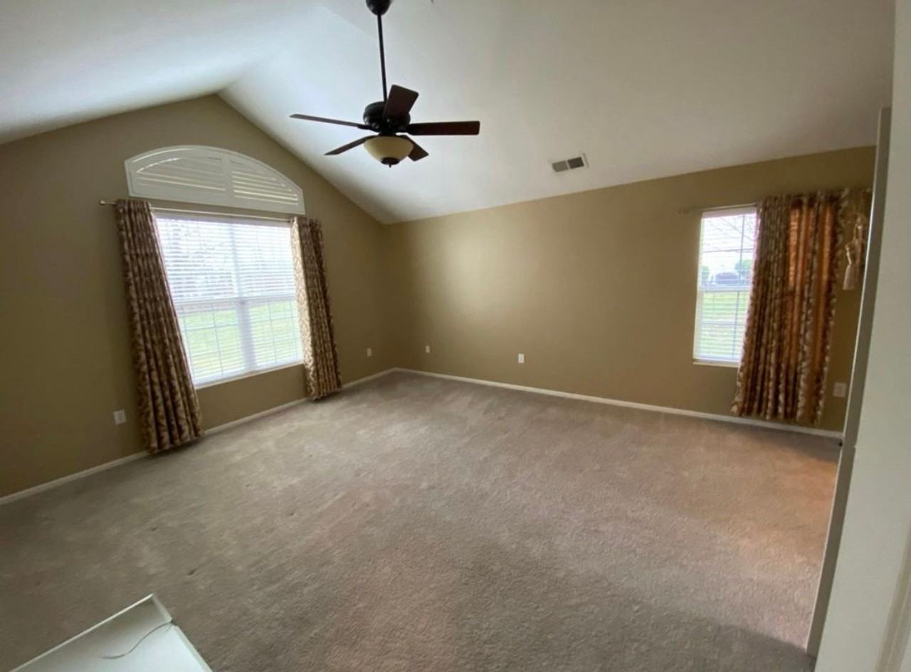 4945 Ivyvine Blvd - Photo 6 of 23