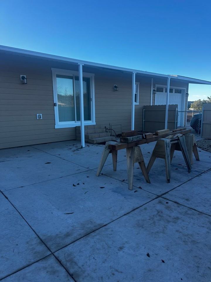 4313 Longview Ln - Photo 2 of 15