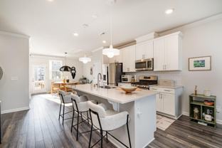 6221 Truxton Ln - Photo 1 of 1