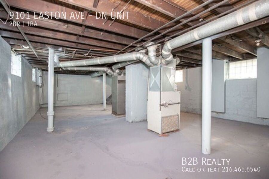 9101 Easton Ave - Photo 4 of 11