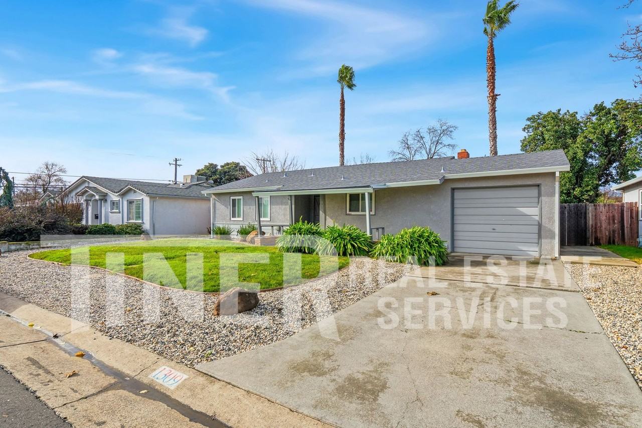 1309 Shadowglen Rd - Photo 5 of 20