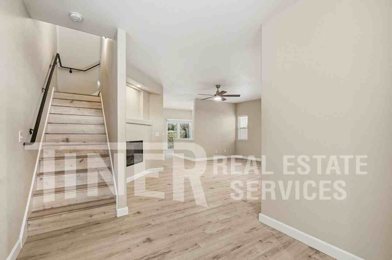 3371 Melodye Ct - Photo 7 of 27