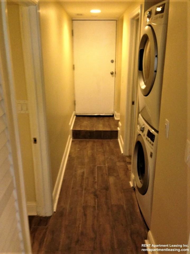 2433 N Meade Ave #G - Photo 3 of 8