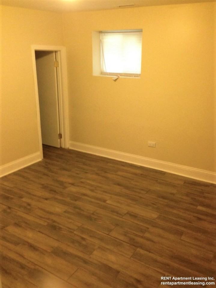 2433 N Meade Ave #G - Photo 4 of 8