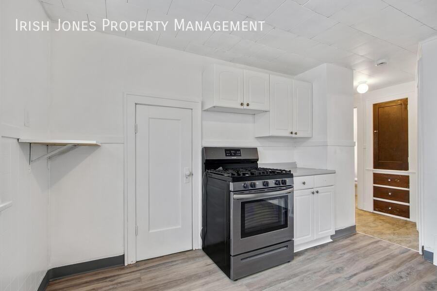 2 Rowland Ave #2 - Photo 3 of 15