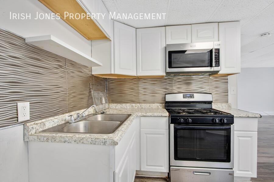 195 Auburn Ave - Photo 5 of 16