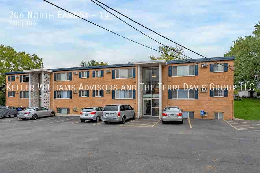 206 N East St #14